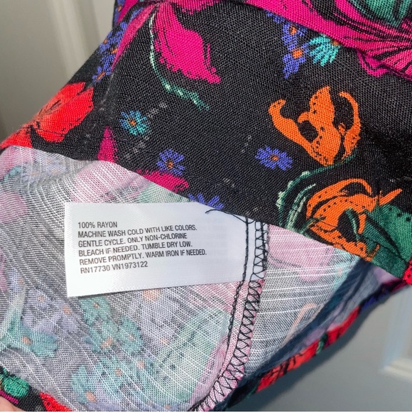 🌺🌻🌺NWT AVA & VIV Floral Cinched Tank top plus size 2X - Picture 8 of 10